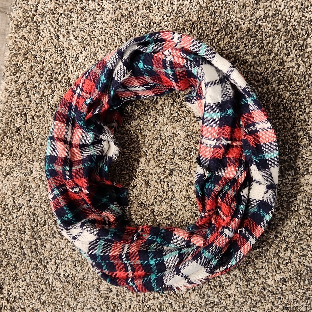 Infinity scarf